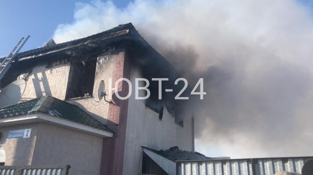 Появились подробности пожара в частном доме в Альметьевске