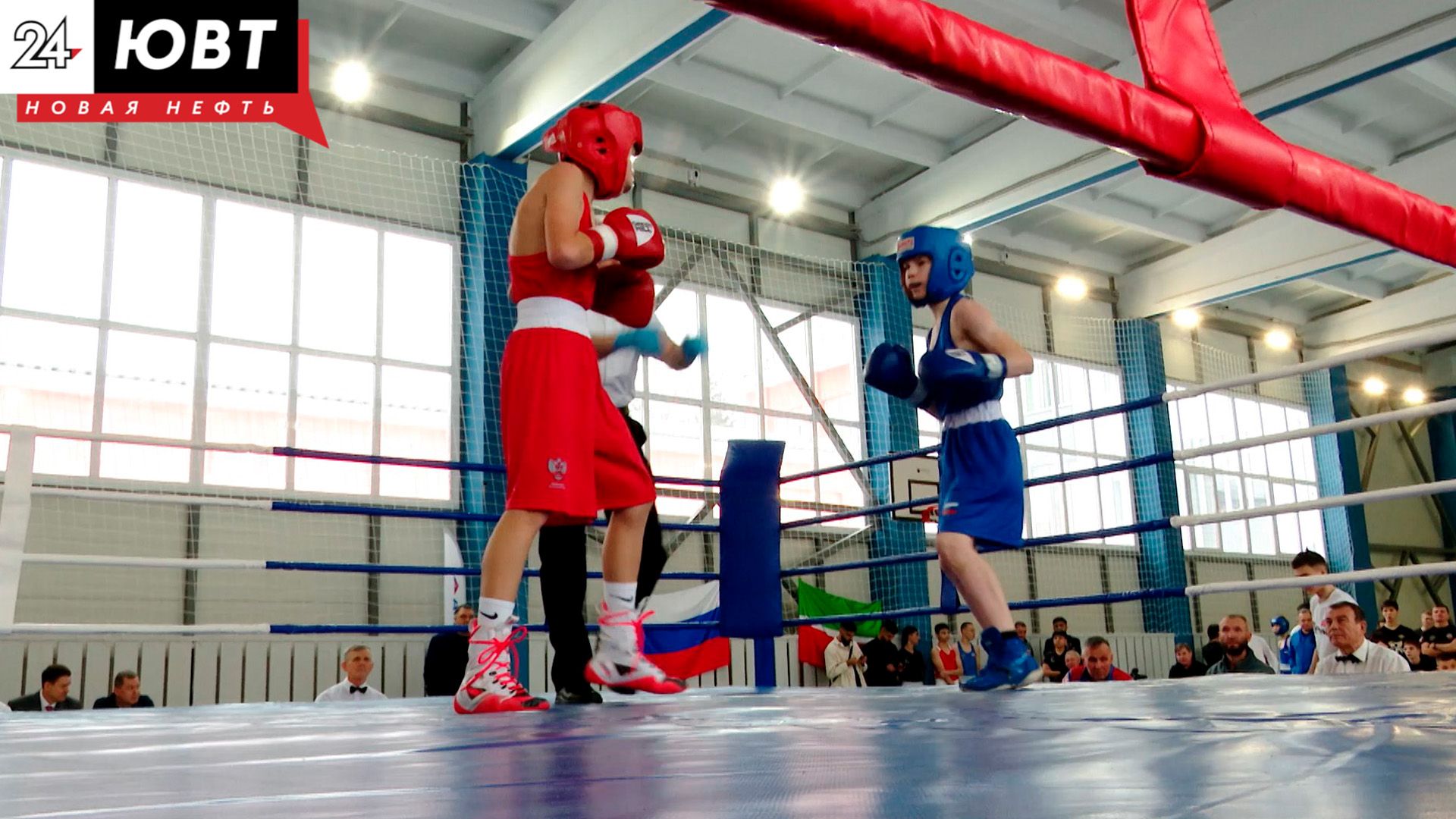 В Альметьевске юные боксеры начали борьбу за победу в первенстве по республике