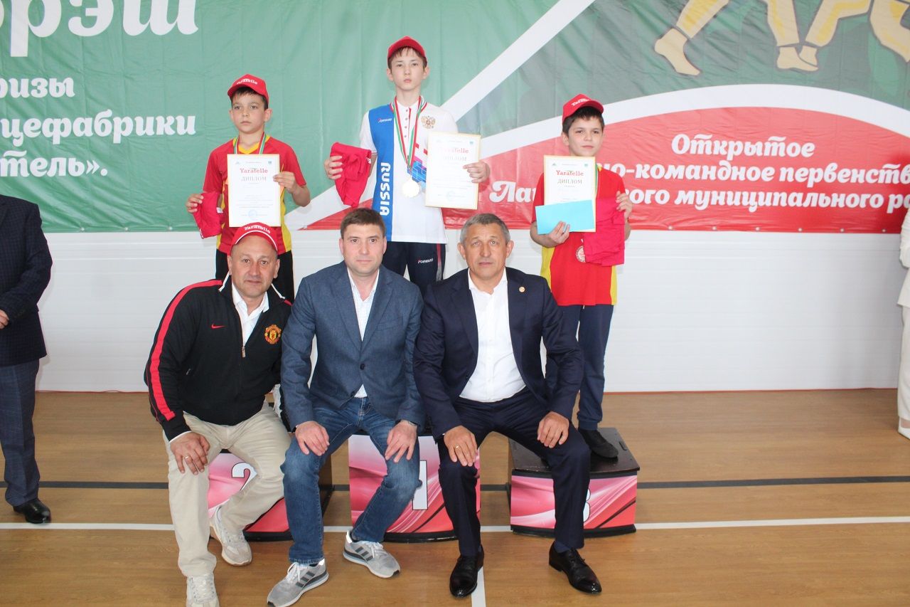 Альметьевские борцы взяли медали на соревнованиях по корэш