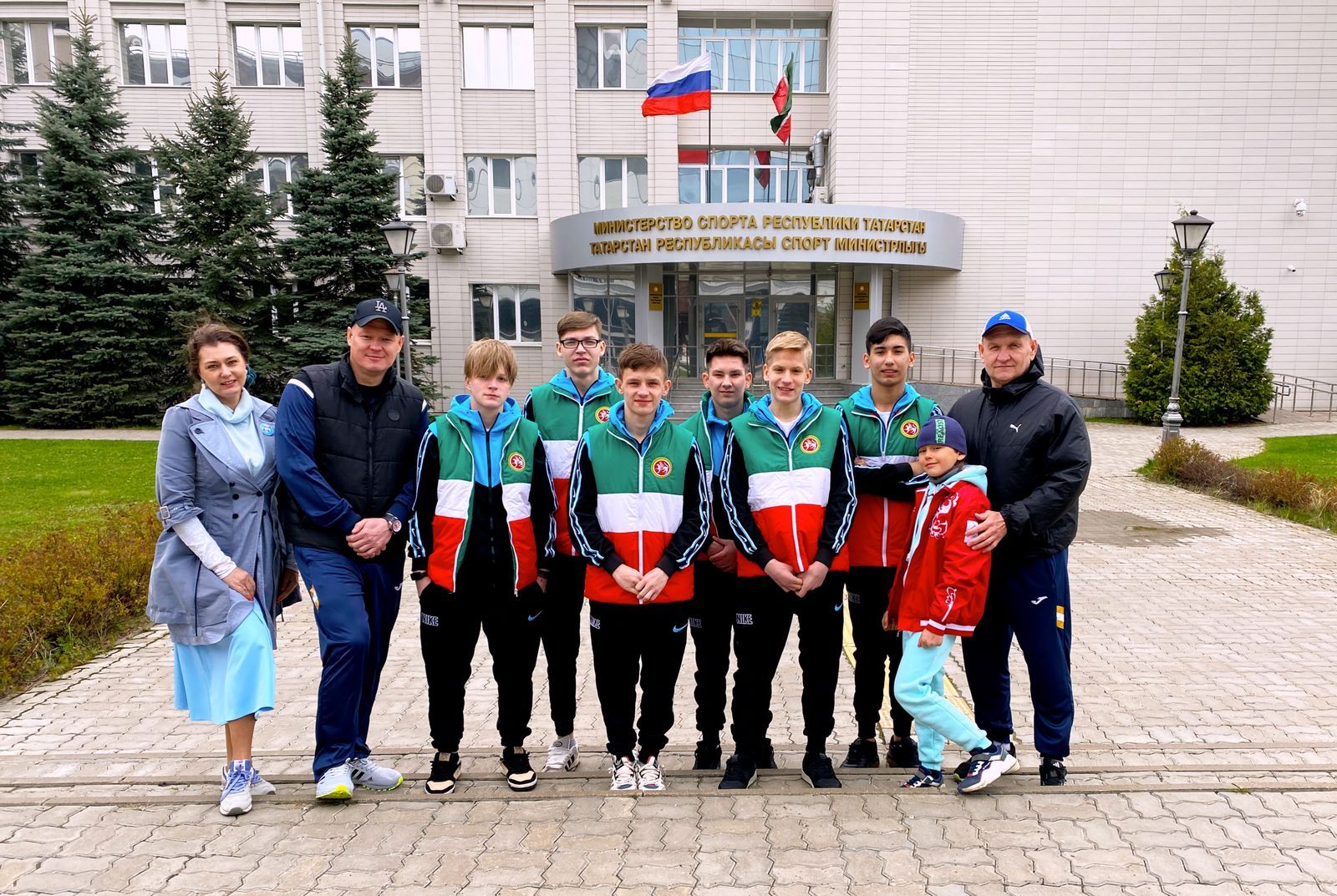 Команда из Альметьевска заняла второе место во всероссийском турнире по футболу