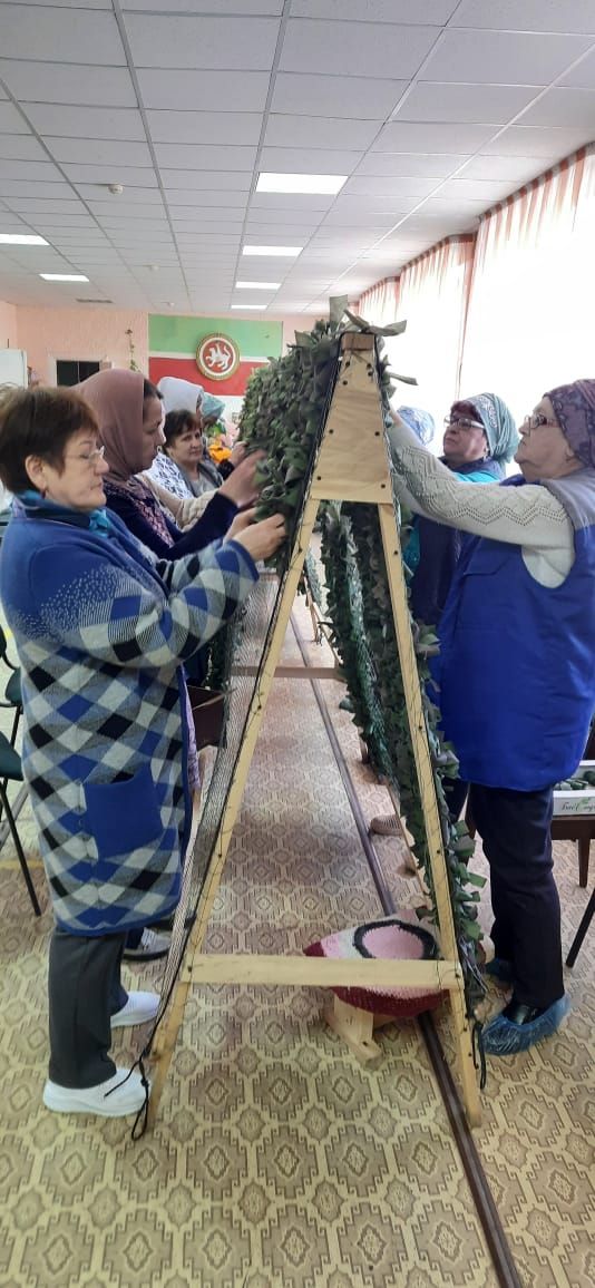 Әлмәт районында махсус хәрби операциядәгеләргә ярдәм итү дәвам итә
