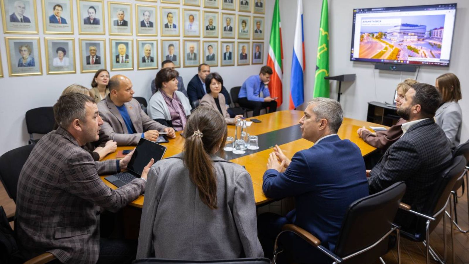 В Альметьевск приезжала делегация из Белгородской области