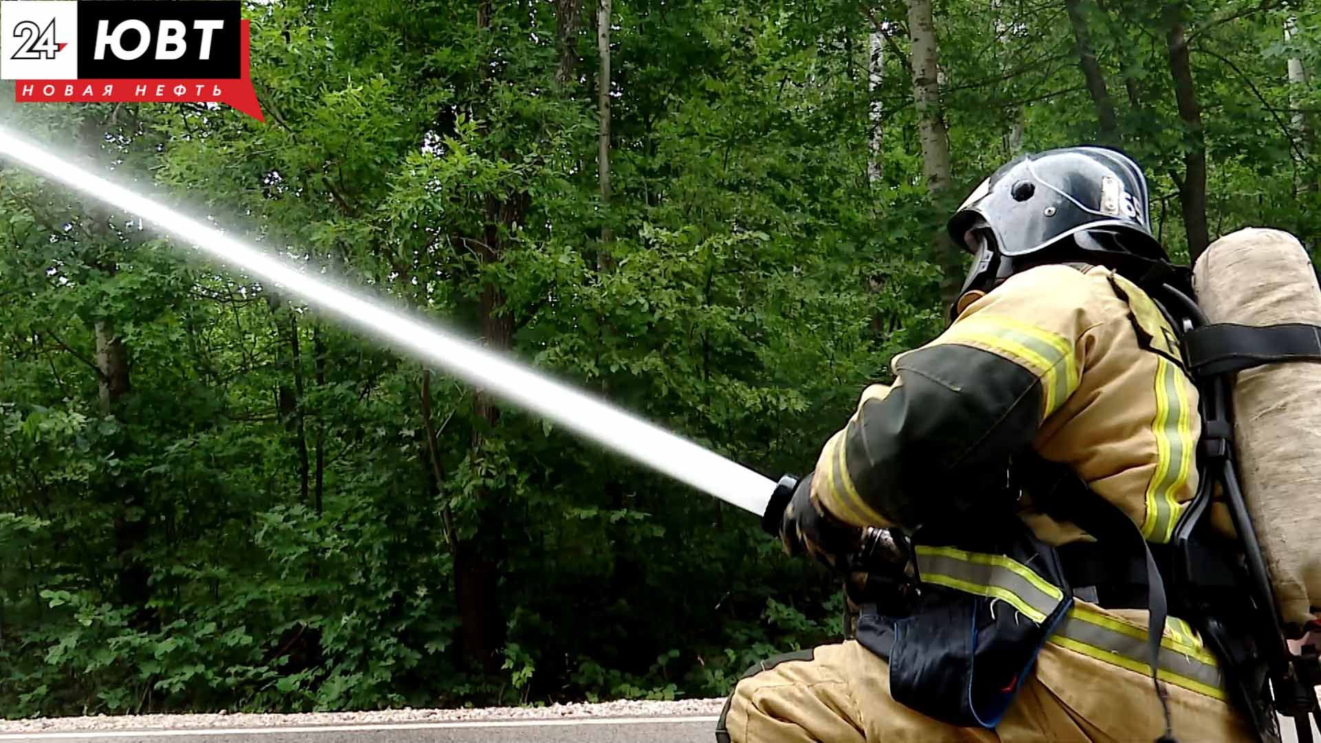 В Альметьевске ночью произошел пожар