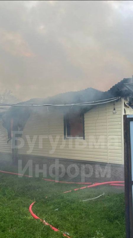 Огонь уничтожил жилой дом в Бугульминском районе