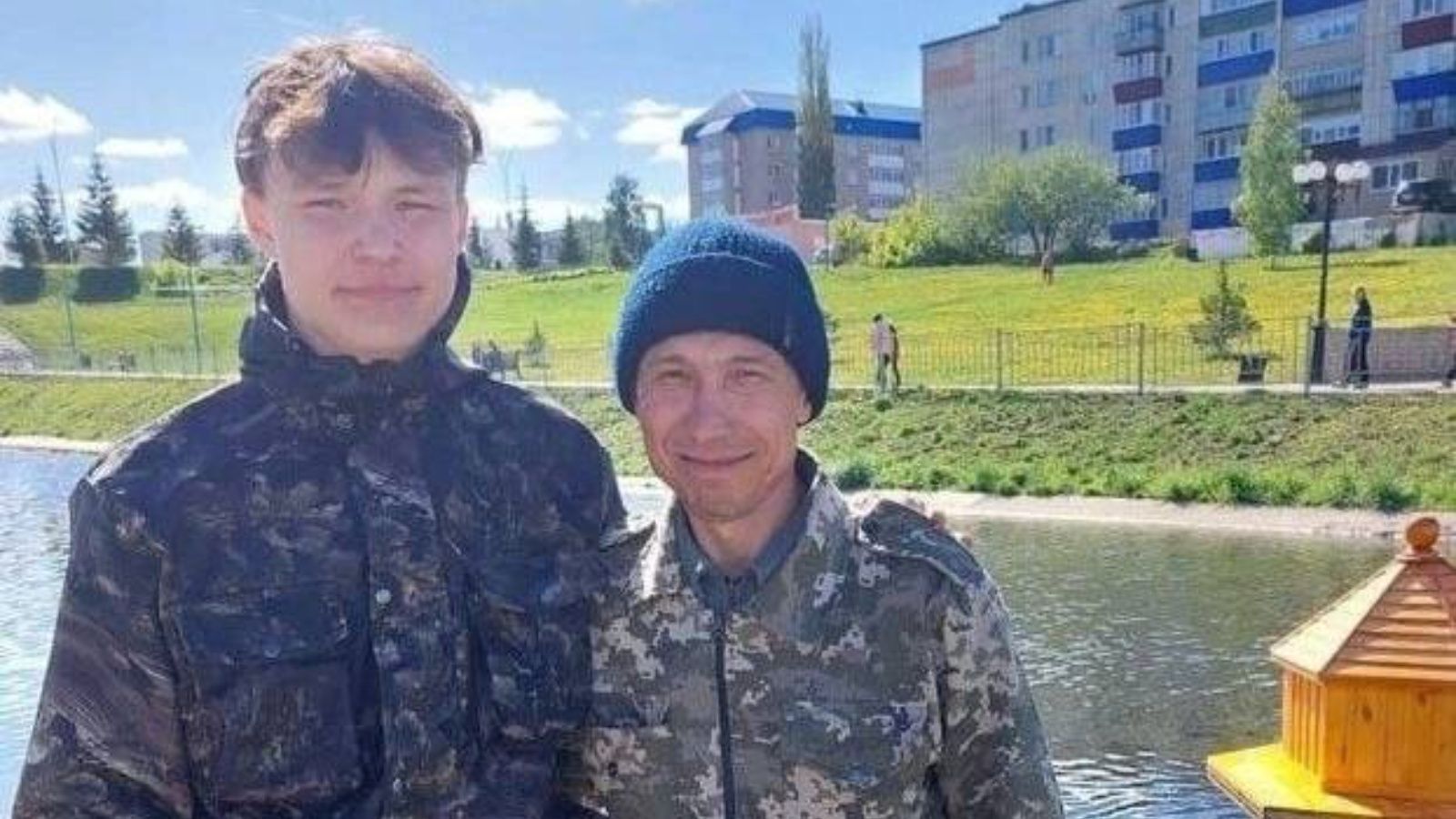 Лениногорский школьник создал домик для 300 птиц