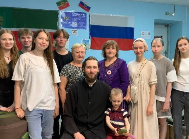 Помощь бойцам и поддержку нуждающимся оказала Альметьевская епархия