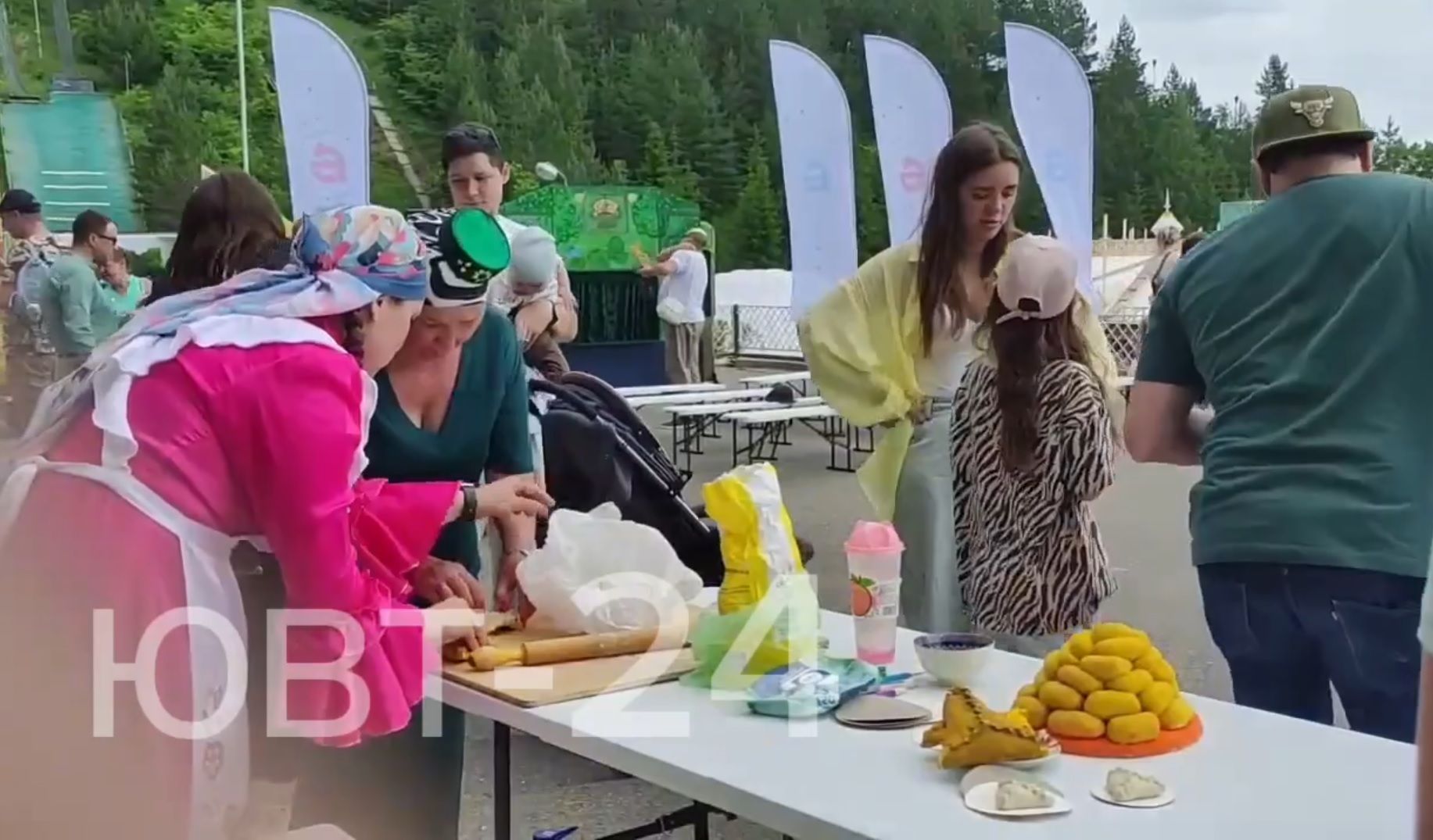 Юные альметьевцы посетили мастер-классы на верхнем майдане