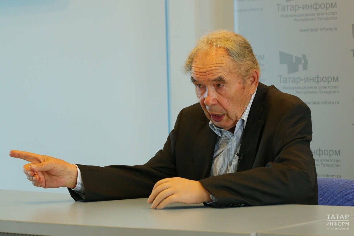 Татарский язык важен для сохранения России, заявил историк