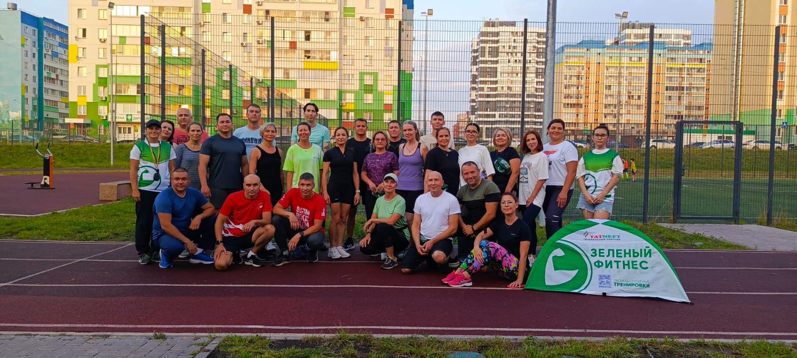 Центром тестирования ГТО совместно с движением «Зелёный фитнес» была проведена акция «Качай не только нефть, но и мышцы»