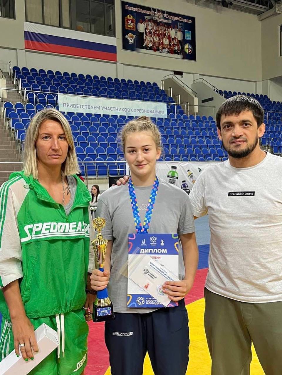 Школа олимпийского резерва открывает сезон