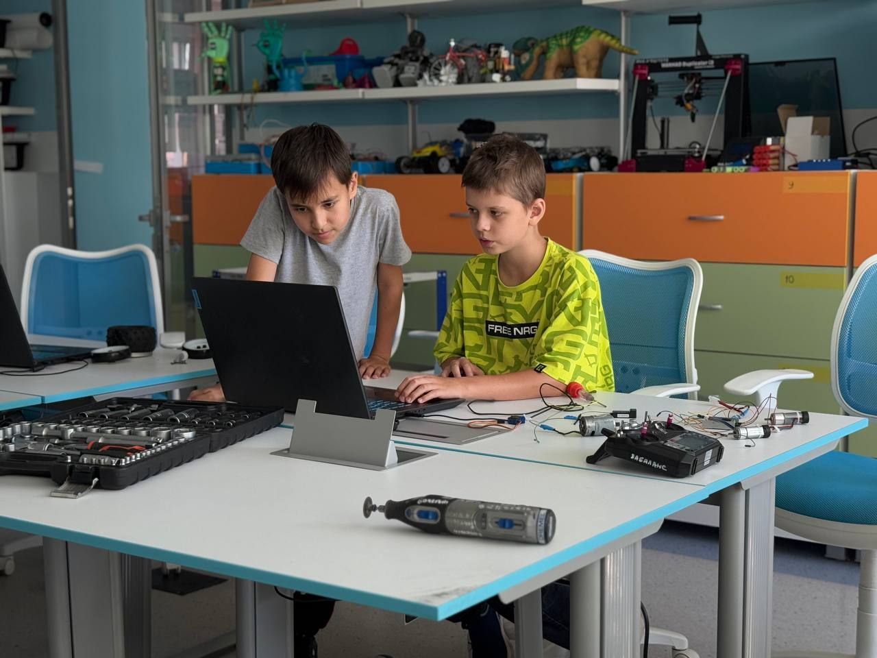 Детский технопарк «Кванториум» встретил 1380 учеников