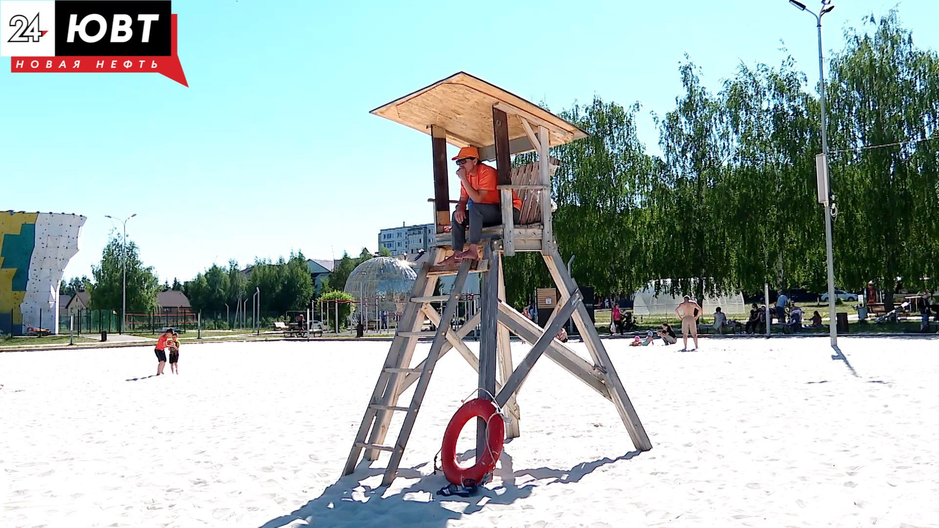 В Лениногорске на озере дети угнали катамаран