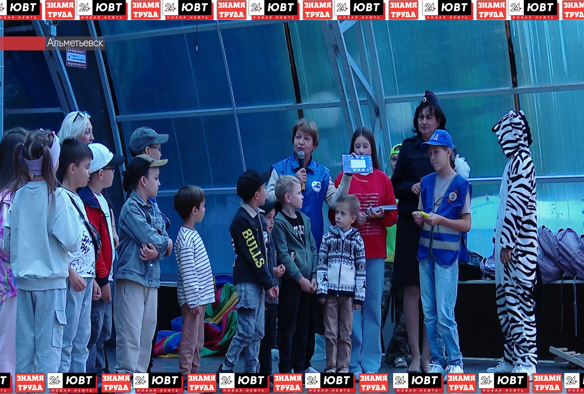 Будущим альметьевским первоклассникам напомнили правила дорожного движения