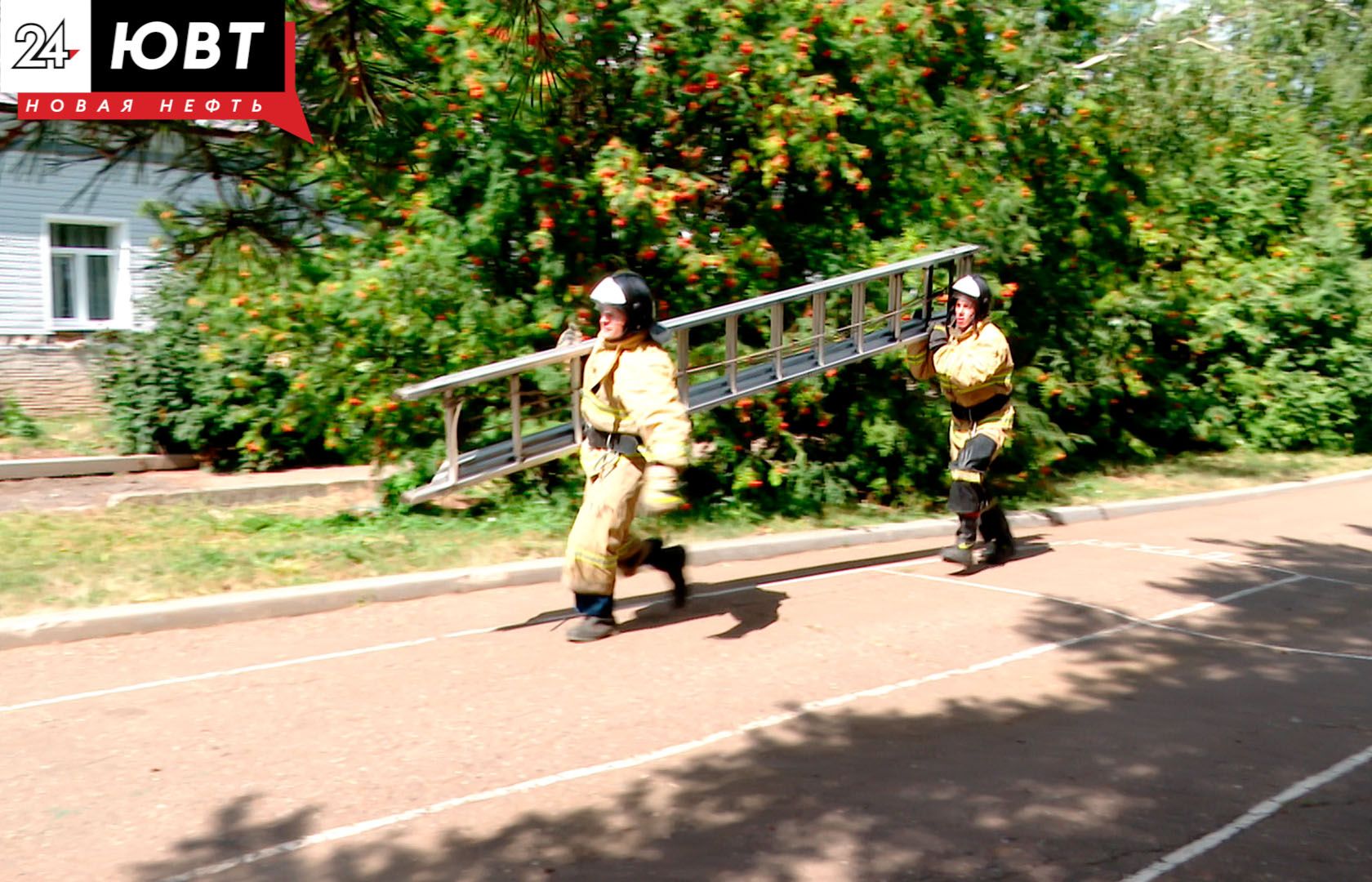 В Лениногорском районе пожар уничтожил жилой дом