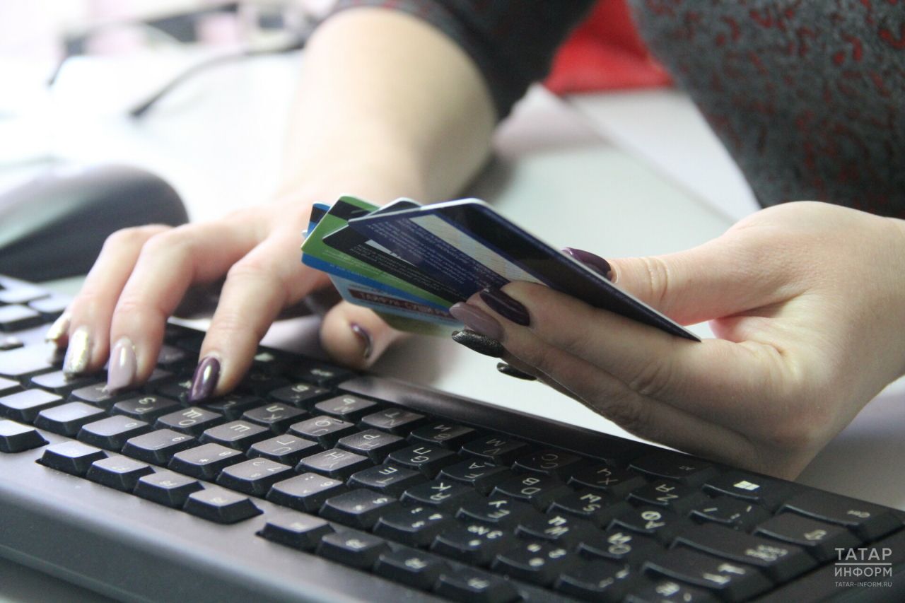 Мошенники завлекают татарстанцев к соучастию в обналичивании краденных денег