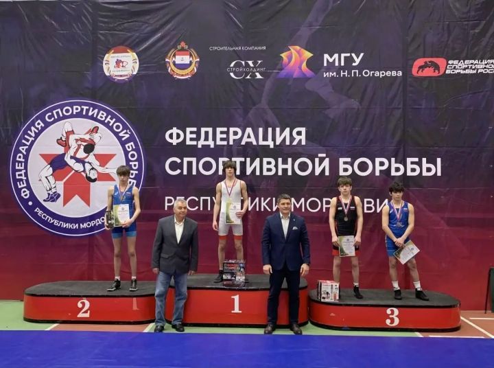 Борец из Уруссу занял второе место на первенстве ПФО по греко-римской борьбе