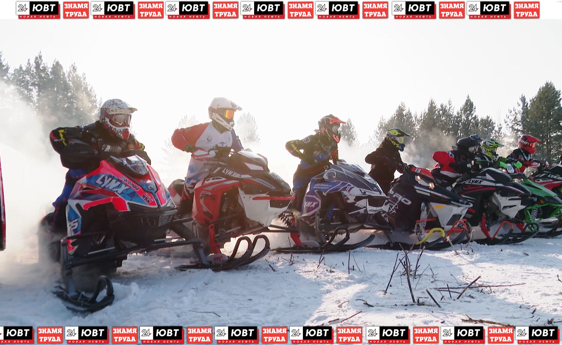 В Альметьевске прошел открытый чемпионат по кроссу на снегоходах