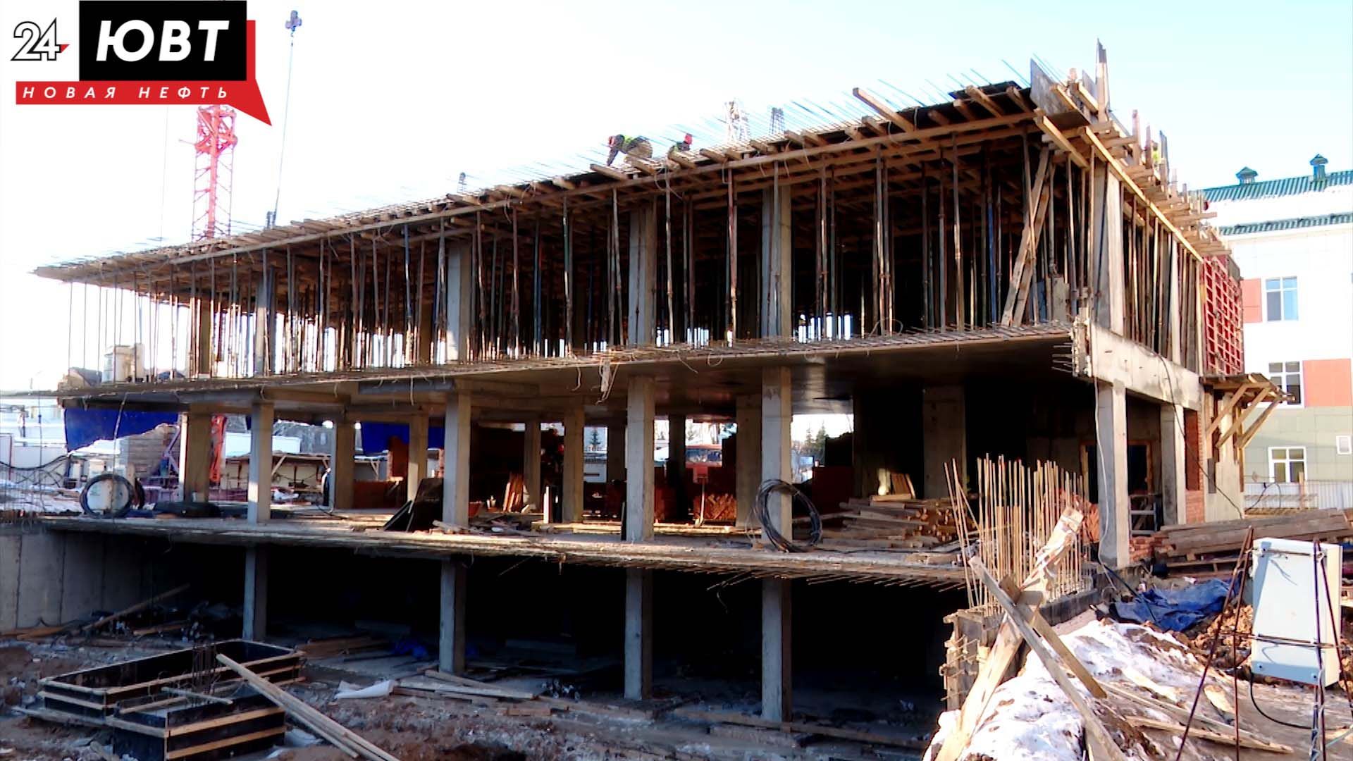 В Татарстане в 2025 году построили и отремонтировали 468 объектов в рамках нацпроектов