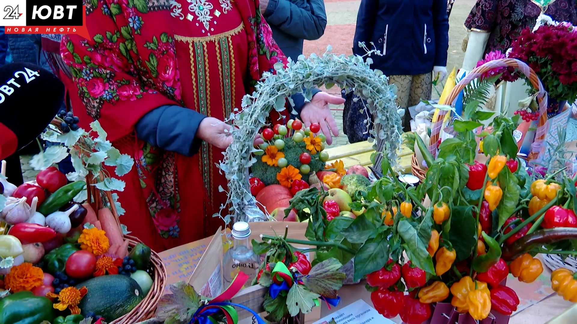 Активисты «серебряного возраста» собрались в парке Альметьевска