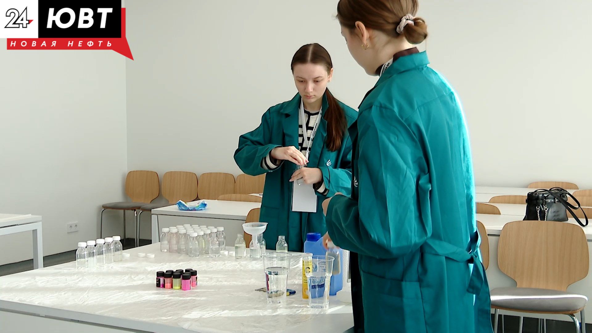 Школьники погрузились в науку на фестивале «Наука 0+» в Высшей школе нефти