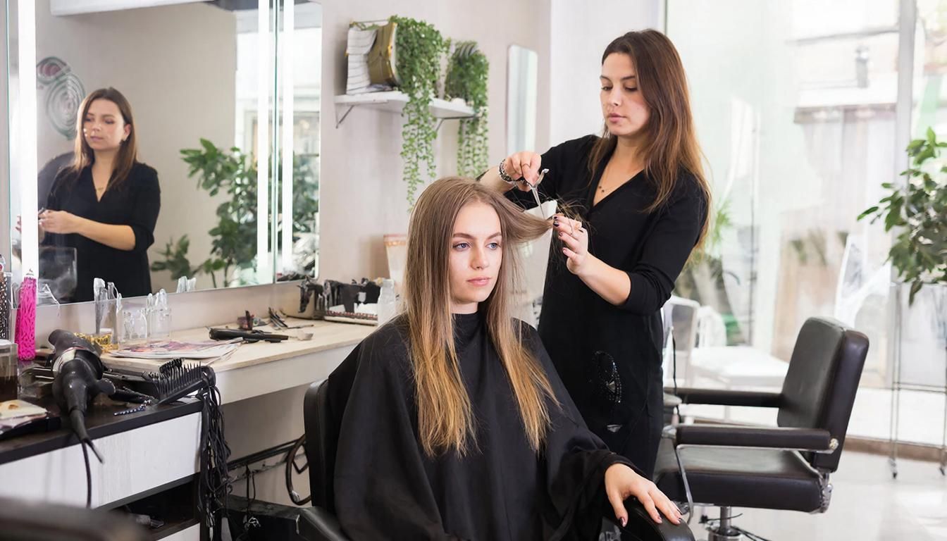 Роспотребнадзор рассказал, что делать, если вы остались недовольны услугами парикмахера