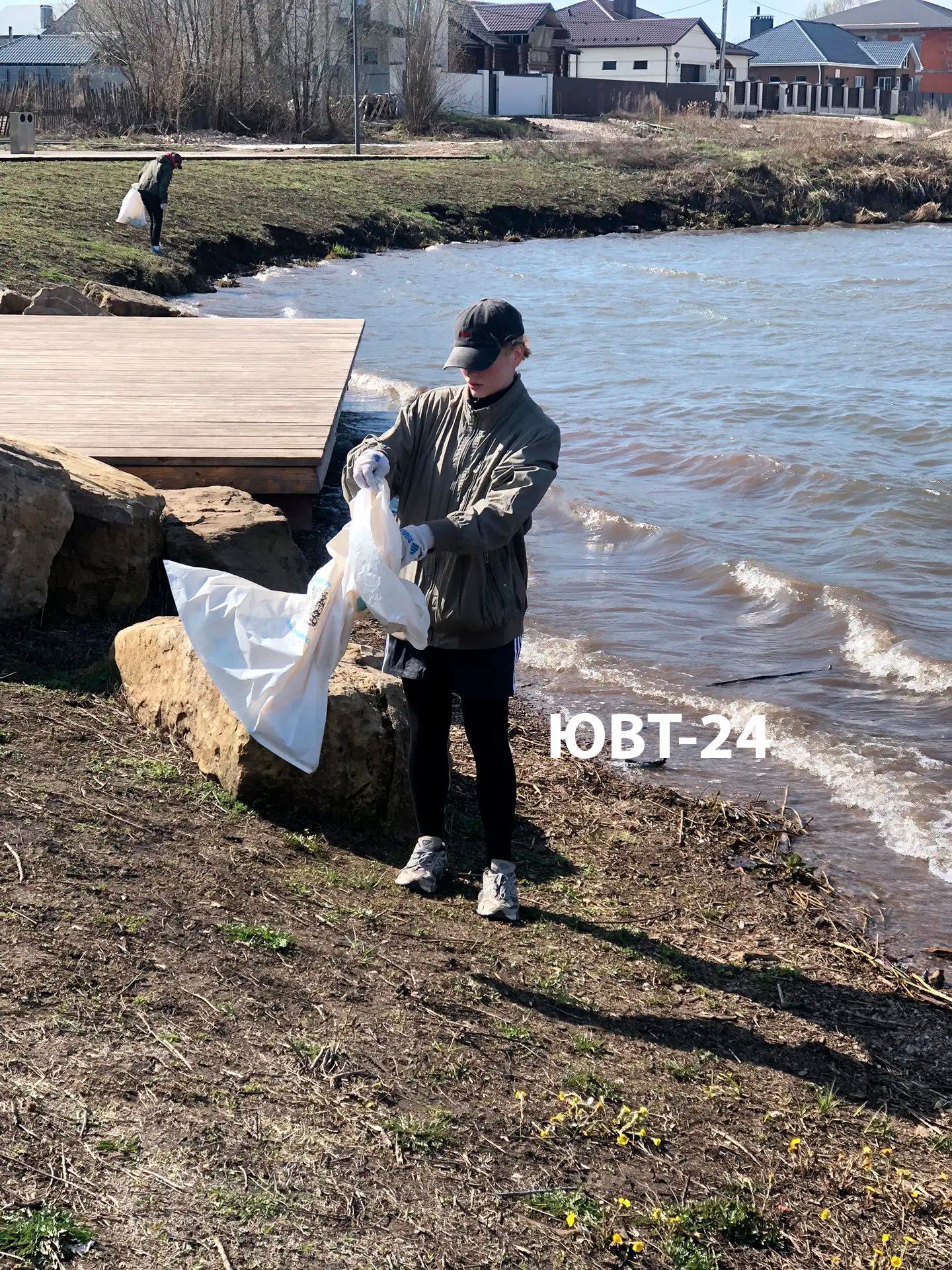 Альметьевцы присоединились к акции «Вода России» - фоторепортаж