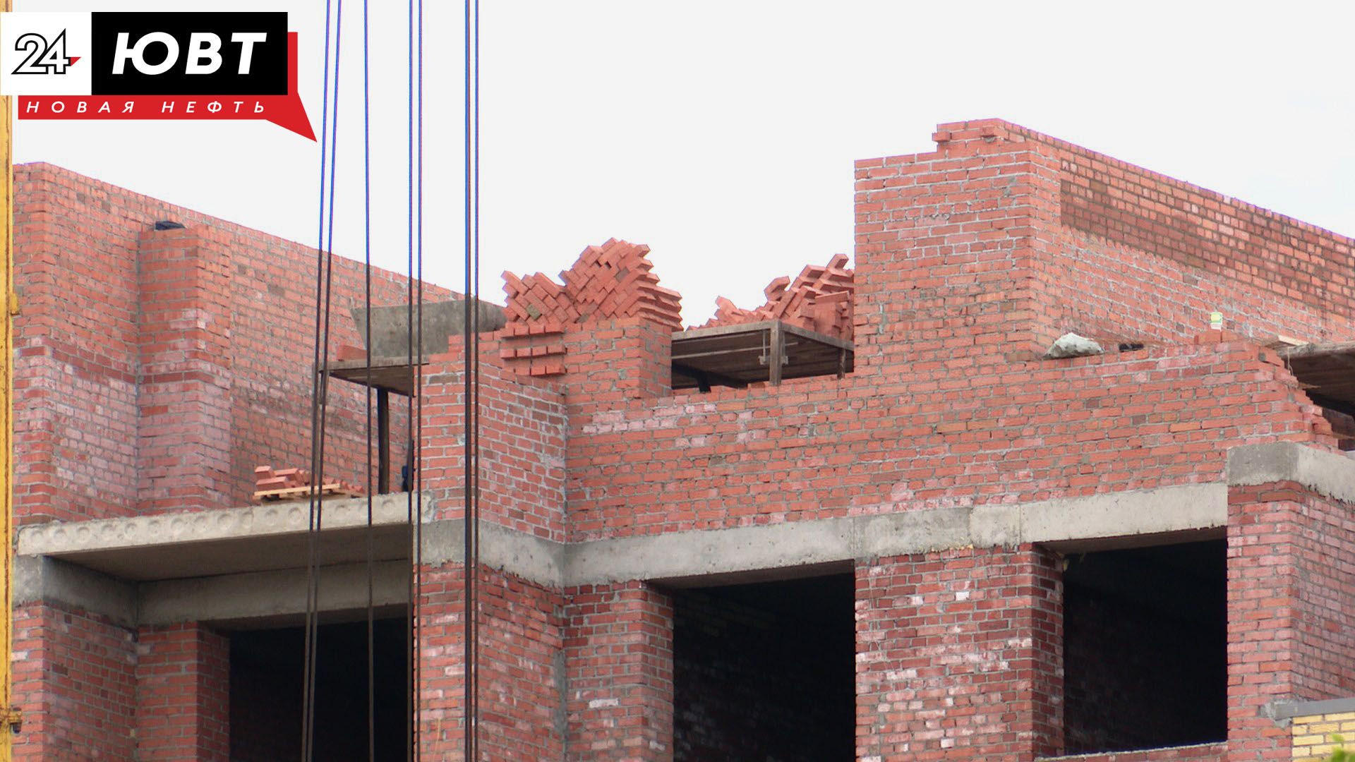 Застройщик в Альметьевске отсудил у покупателей квартиры более 10 миллионов рублей