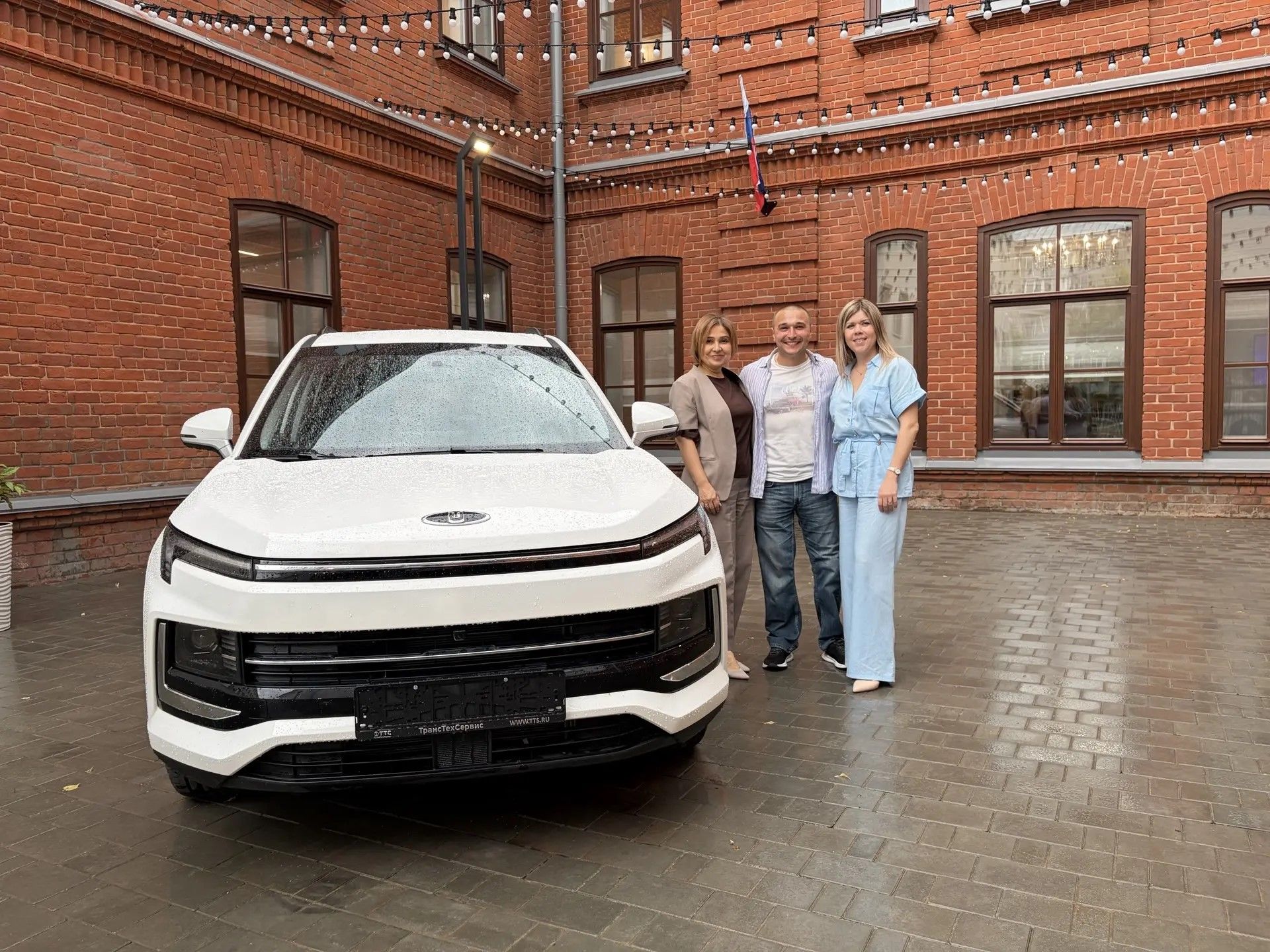 Альметьевский ветеран СВО получил ключи от нового автомобиля с ручным управлением