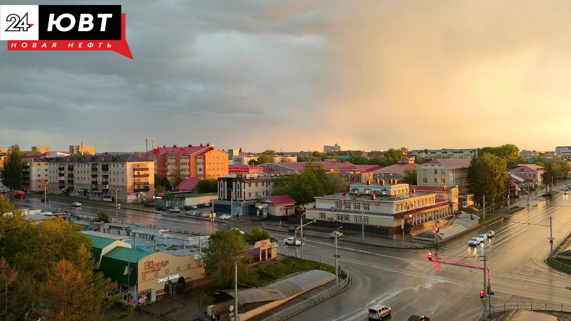 На выходных татарстанцев ожидают грозы и сильный ветер