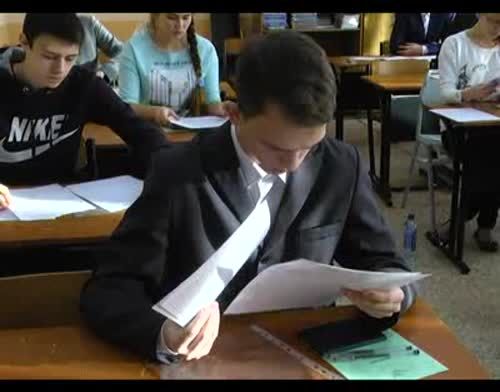 Выпускники альметьевских школ готовятся к сдаче пробных экзаменов
