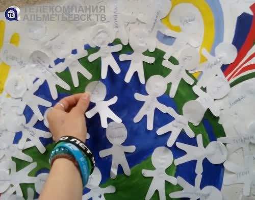 Альметьевские волонтеры выиграли грант за проект «Ярмарка национальностей»
