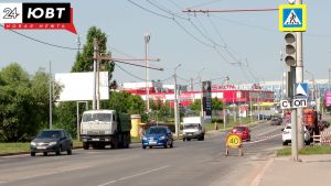 В Альметьевске на перекрестке Балакиной-Шевченко меняется схема проезда автомобилей
