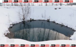 Жители поселка ж/д станции Калейкино пожаловались на риск упасть в провал и мусор