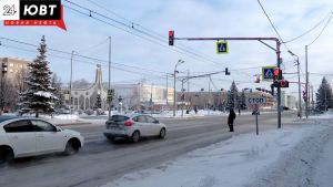 Водителям Татарстана рекомендуют отложить поездки в ближайшие сутки