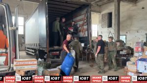 Волонтерский штаб отправил 10 тонн гумгруза из Альметьевска в ЛНР