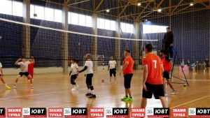 Спортсмены с нарушениями слуха приняли участие в турнире по волейболу в Альметьевске