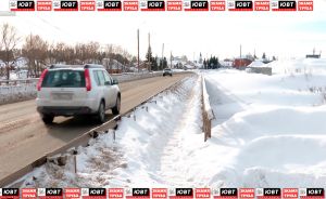 В Урсале пешеходный путь превратился в опасную тропу