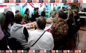 Участники СВО встретились с «мудрой молодежью» в подростковом клубе