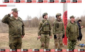 В Альметьевске центр «Патриот» показал тренировку студентов на полигоне