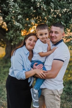 Отправился на фронт в числе первых и дослужился до офицера