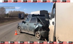 В Альметьевском районе произошла массовая авария – столкнулись шесть автомобилей