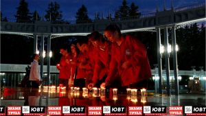Альметьевцы почтили память героев ВОВ акцией «Свеча памяти»