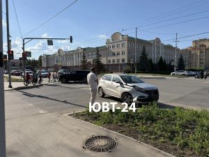 На перекрестке Тукая и Ленина в Альметьевске произошла серия аварий