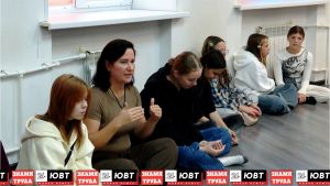 Подросткам Альметьевска рассказали о телефоне доверия