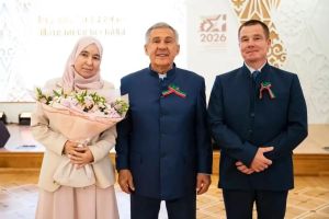 Многодетная мать из Альметьевска получила госнаграду в Казанском Кремле