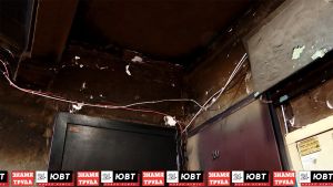 Госжилинспекция РТ объяснила альметьевцам, кто должен восстанавливать подъезд после пожара