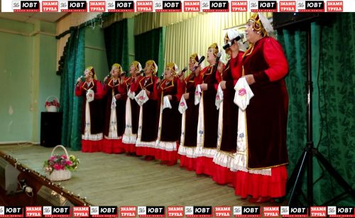 В Альметьевском районе стартовали межпоселенческие концерты народных творческих коллективов